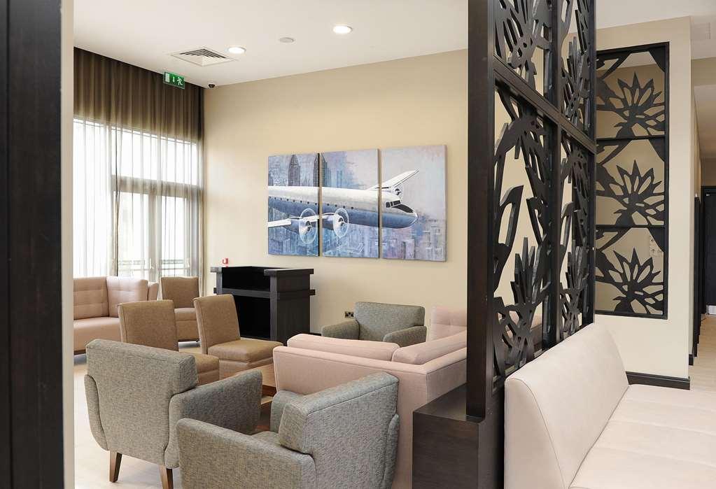 Heston Hyde 4* Hounslow
