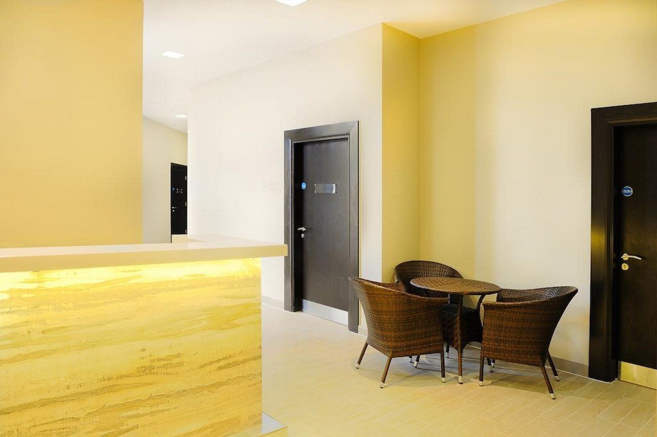 Heston Hyde 4*